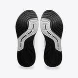 P1 running shoe sole with black and white design, 3D Archrail technology for stability and performance. #Color_white|black