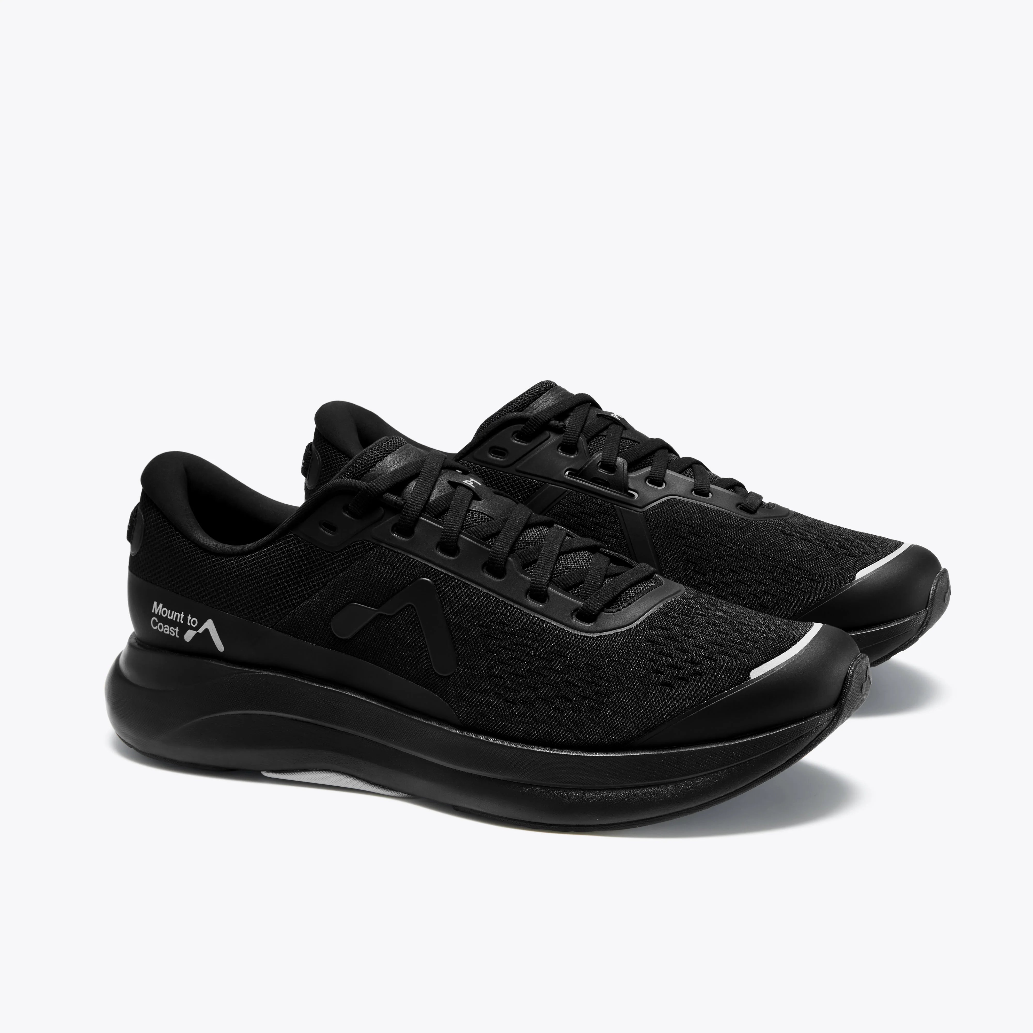 Mount to Coast black running shoes, performance footwear #Color_black