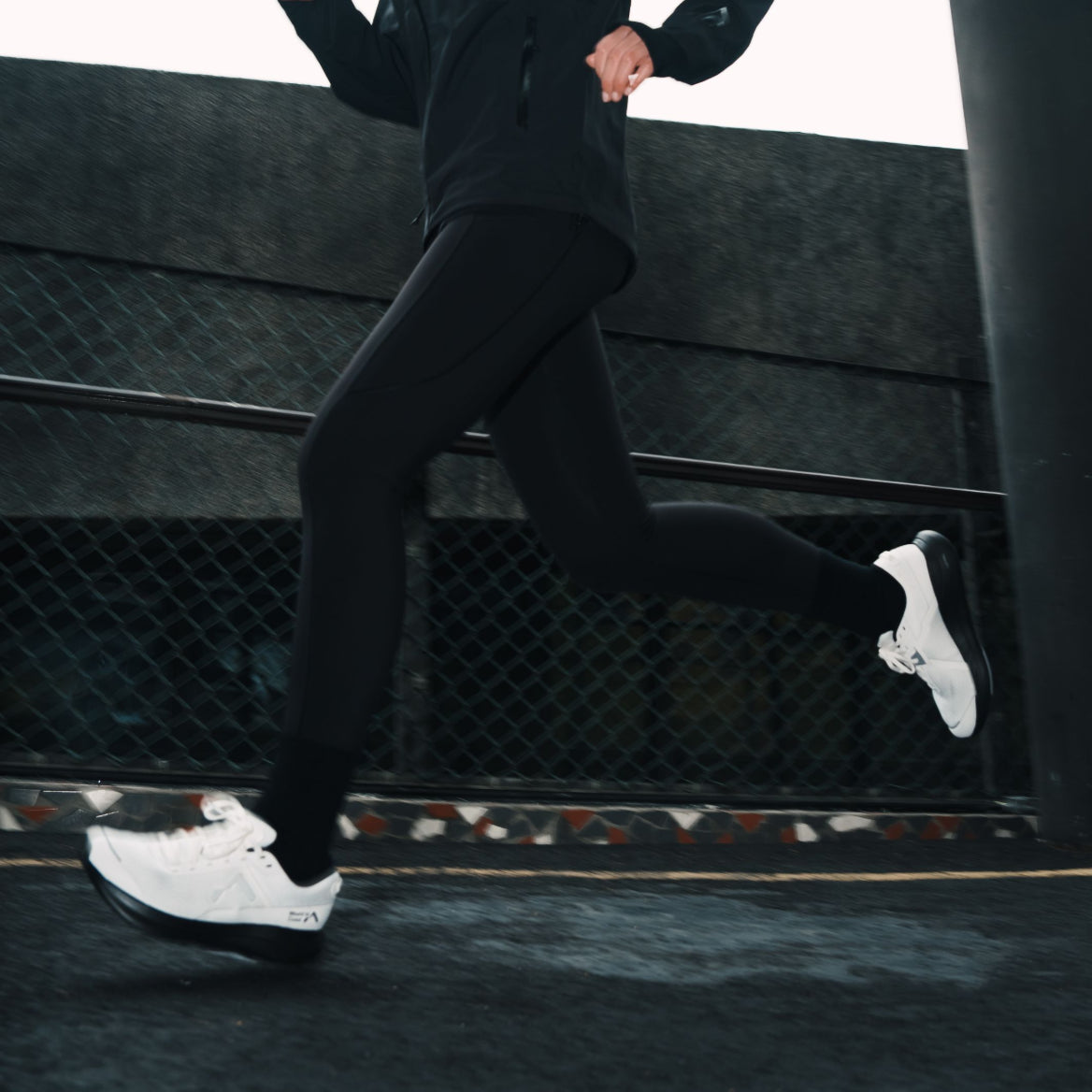Mount to Coast P1 white stability running shoe, 3D Archrail technology, road and trail running. #Color_white|black